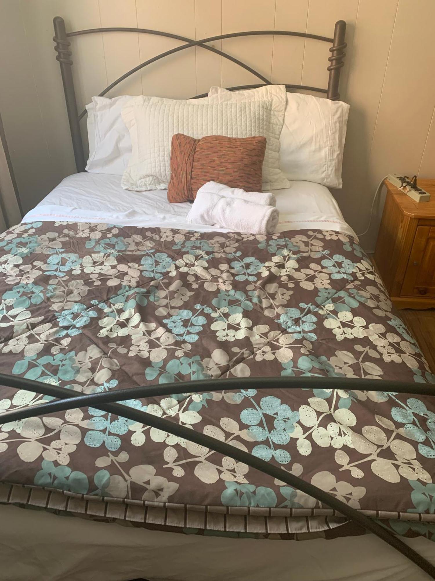 Montreal Accommodation Near Downtown Bagian luar foto